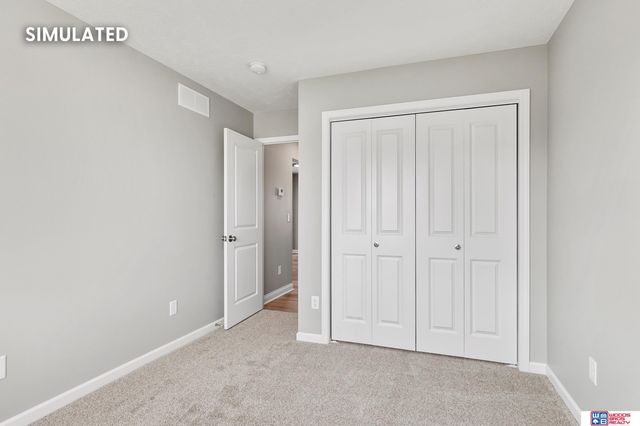 805 Regiment Road, Lincoln, NE 68527