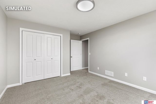 805 Regiment Road, Lincoln, NE 68527