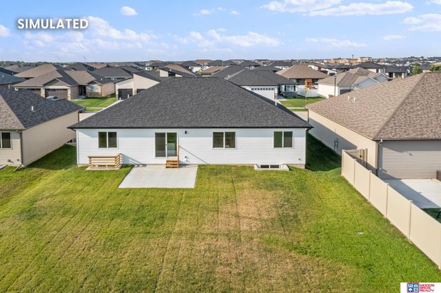 805 Regiment Road, Lincoln, NE 68527