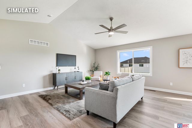 805 Regiment Road, Lincoln, NE 68527