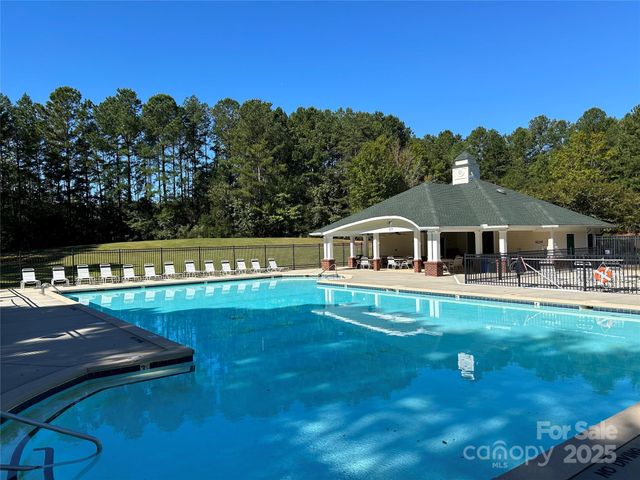 5009 Brook Valley Run, Monroe, NC 28110
