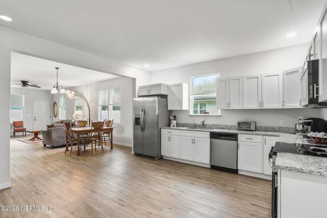 11807 LEM TURNER Road, Jacksonville, FL 32218