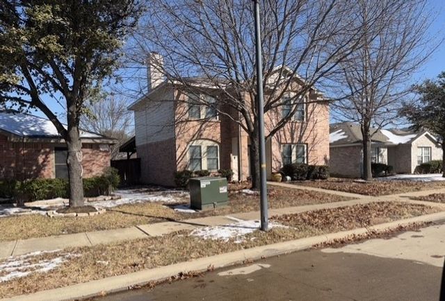 2549 Pilgrim Rest Drive, Dallas, TX 75237