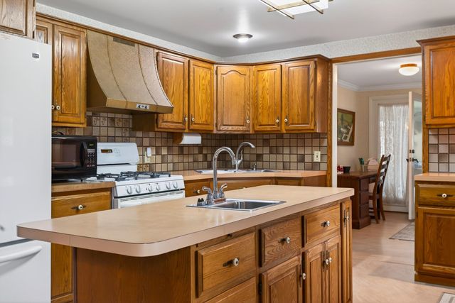 4506 M-18, Beaverton, MI 48612