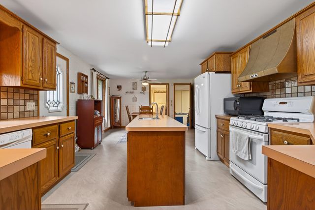 4506 M-18, Beaverton, MI 48612
