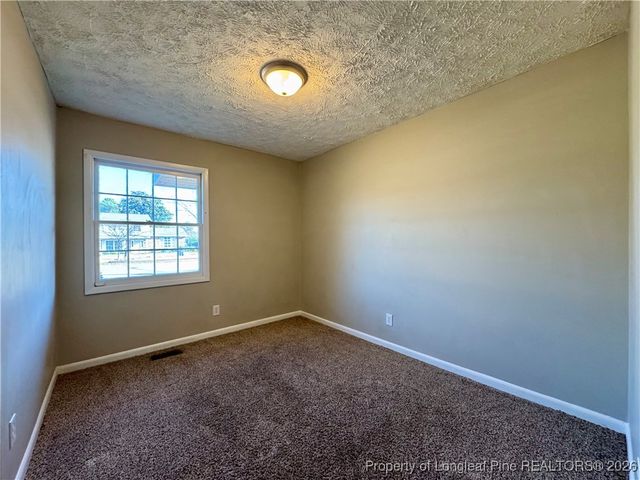 622 Glensford Drive, Fayetteville, NC 28304