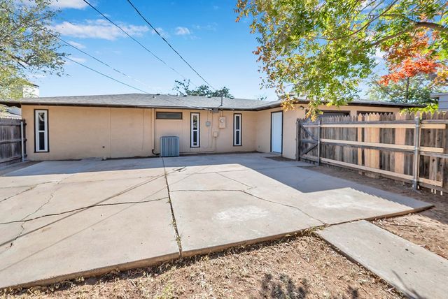 3204 W Wadley Ave, Midland, TX 79705