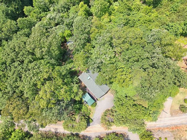 515 Amy Creek Circle, Ellijay, GA 30540