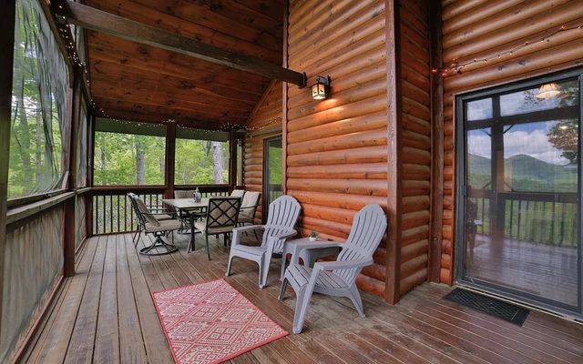 515 Amy Creek Circle, Ellijay, GA 30540