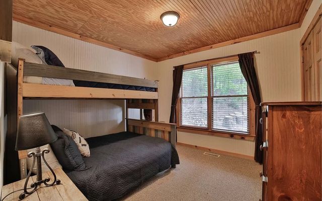 515 Amy Creek Circle, Ellijay, GA 30540