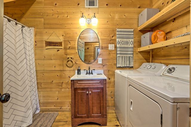 515 Amy Creek Circle, Ellijay, GA 30540