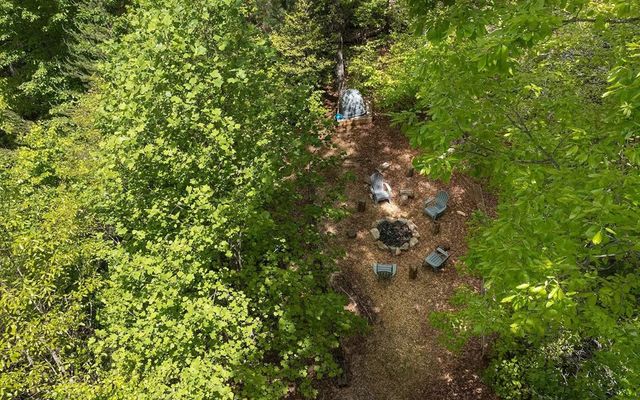 515 Amy Creek Circle, Ellijay, GA 30540