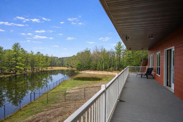 W5120 County Road G, Mauston, WI 53948