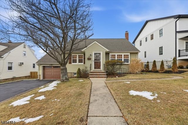 24 Ozone Ave, Cedar Grove Twp., NJ 07009