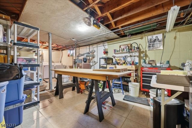 24 Ozone Ave, Cedar Grove Twp., NJ 07009