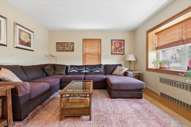 24 Ozone Ave, Cedar Grove Twp., NJ 07009