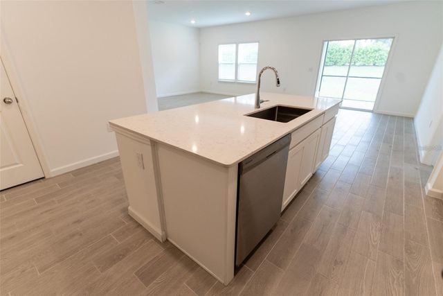 4501 NW 14TH LOOP, Ocala, FL 34482