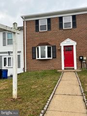 406 ESSEXWOOD CT, Essex, MD 21221
