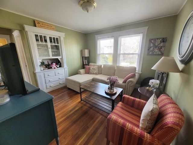 31 Lyman Ave 31, Medford, MA 02155
