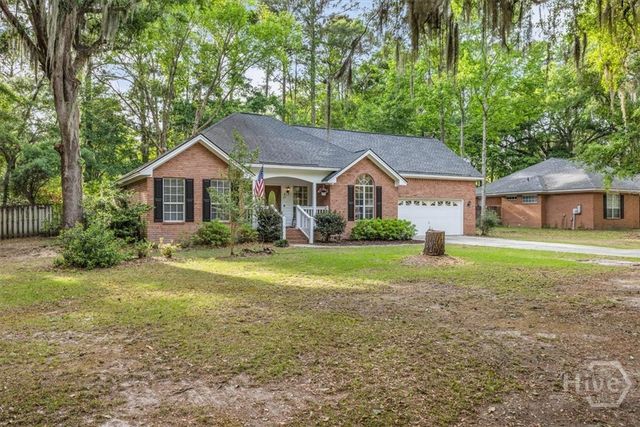 27 Oak Side Court, Richmond Hill, GA 31324