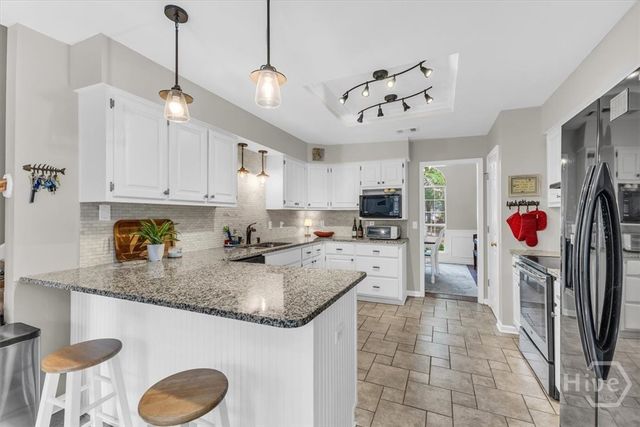 27 Oak Side Court, Richmond Hill, GA 31324