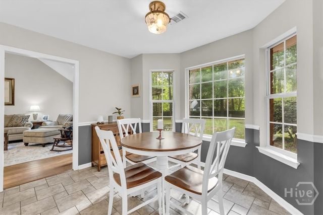 27 Oak Side Court, Richmond Hill, GA 31324