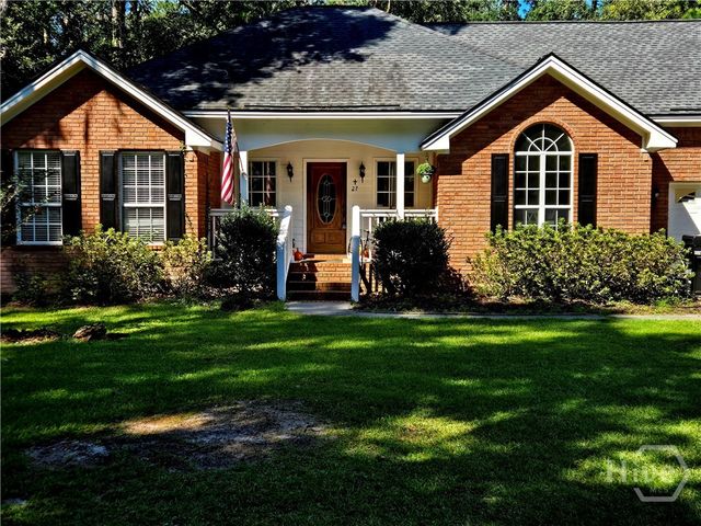 27 Oak Side Court, Richmond Hill, GA 31324