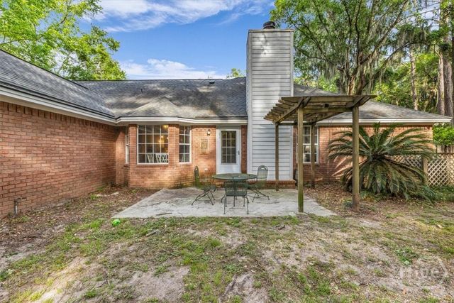 27 Oak Side Court, Richmond Hill, GA 31324