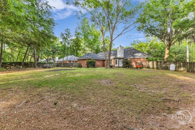 27 Oak Side Court, Richmond Hill, GA 31324