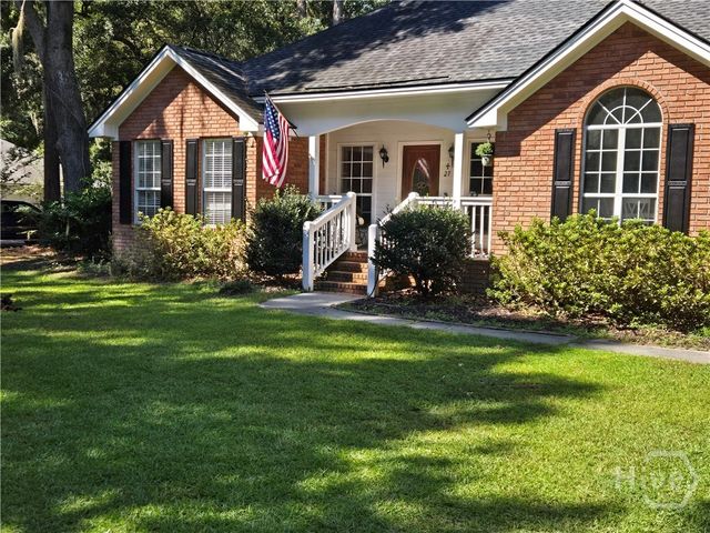 27 Oak Side Court, Richmond Hill, GA 31324