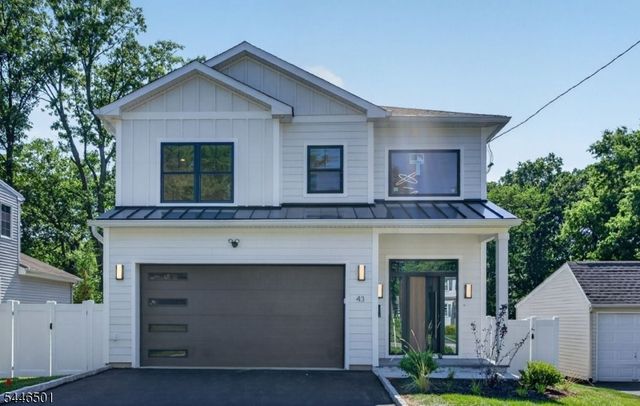 43 Oakwood Ave, Livingston Twp., NJ 07039