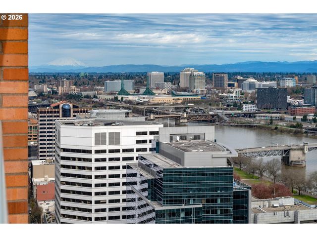 1414 Sw 3RD Ave 2402, Portland, OR 97201