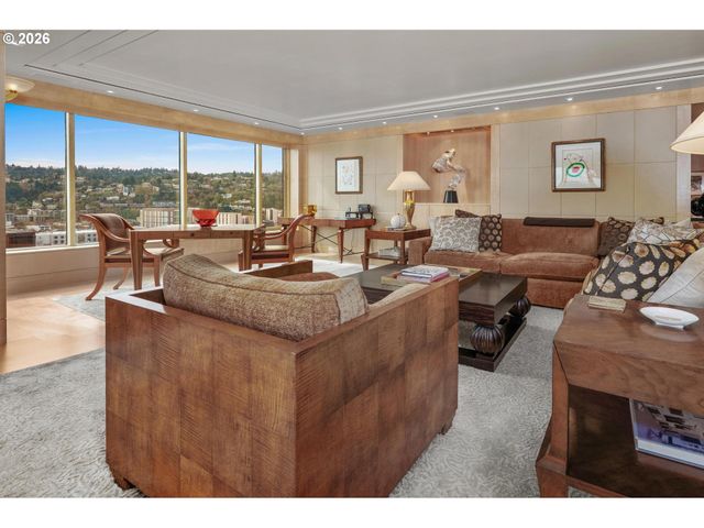 1414 Sw 3RD Ave 2402, Portland, OR 97201