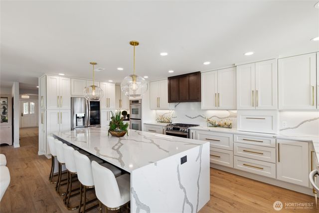 7001 Palm Lane, Anacortes, WA 98221