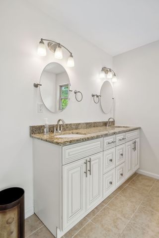 1840 Lick Creek Rd, Hartsville, TN 37074