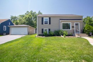 4600 N WASHINGTON Street, Downers Grove, IL 60515