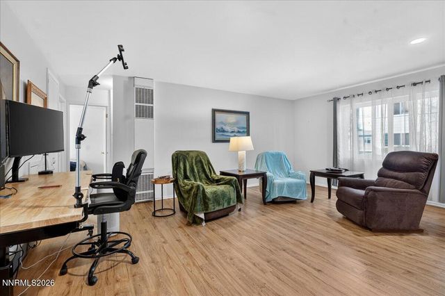 1945 4th Street 9, Sparks, NV 89431