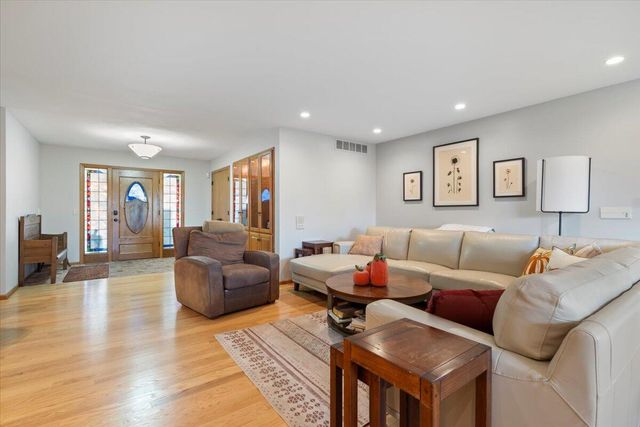 959 TOWER RIDGE HOLLOW, Council Bluffs, IA 51503