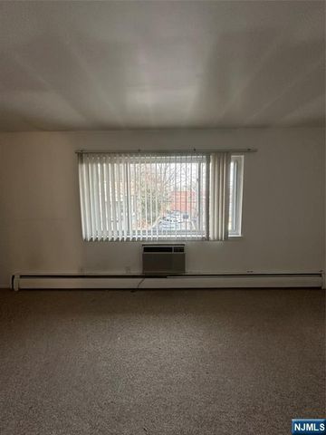 109 Midland Avenue 1B, River Edge, NJ 07661