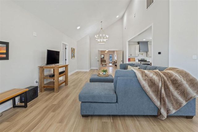 141 Sandpiper Lane, Lake Charles, LA 70607