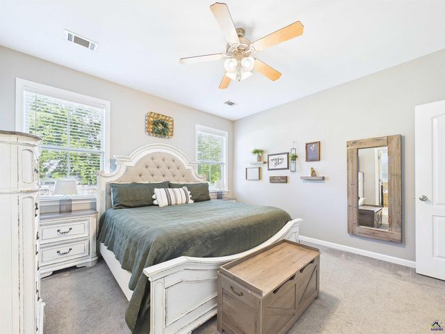 216 Charlestown Way, Bonaire, GA 31005