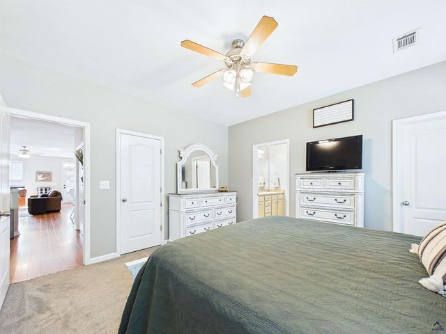 216 Charlestown Way, Bonaire, GA 31005