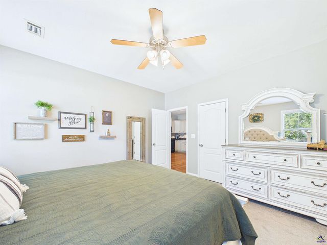 216 Charlestown Way, Bonaire, GA 31005