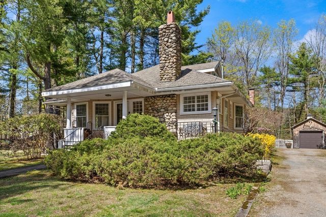41 Pine Grove Ave, Sharon, MA 02067