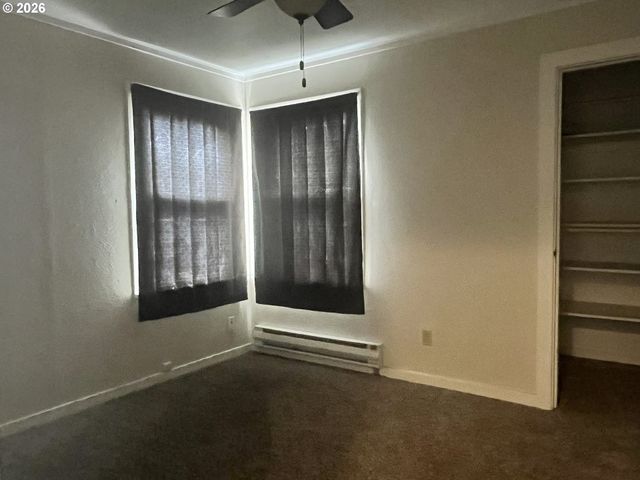 1453 C St, Springfield, OR 97477