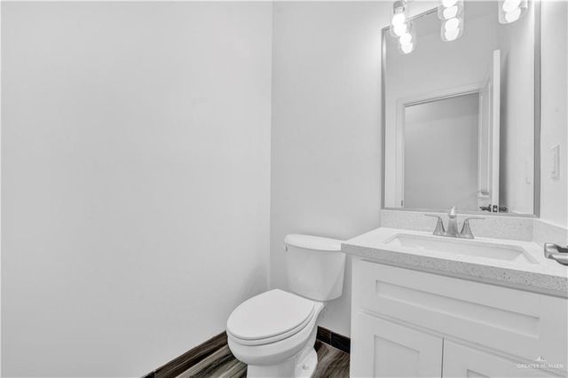 2501 Linva Avenue, Mcallen, TX 78541