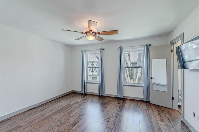 10010 Knoboak Drive 33, Houston, TX 77080