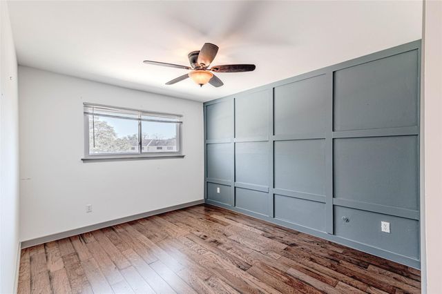 10010 Knoboak Drive 33, Houston, TX 77080