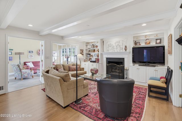 3029 Beals Branch Dr, Louisville, KY 40206