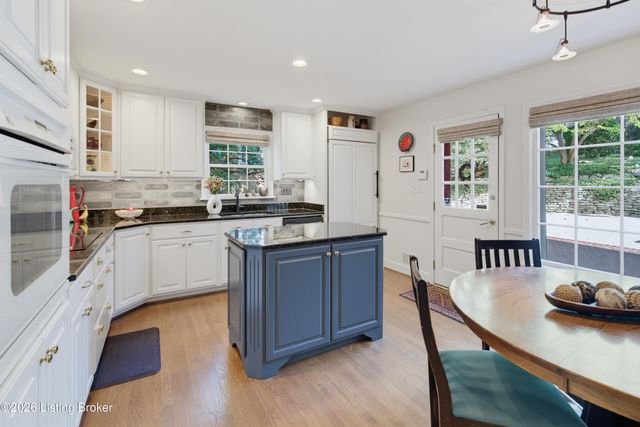 3029 Beals Branch Dr, Louisville, KY 40206